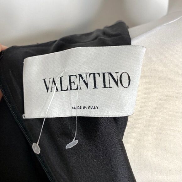 NEW Valentino Scalloped Silk Wool Shift Dress - Picture 8 of 10